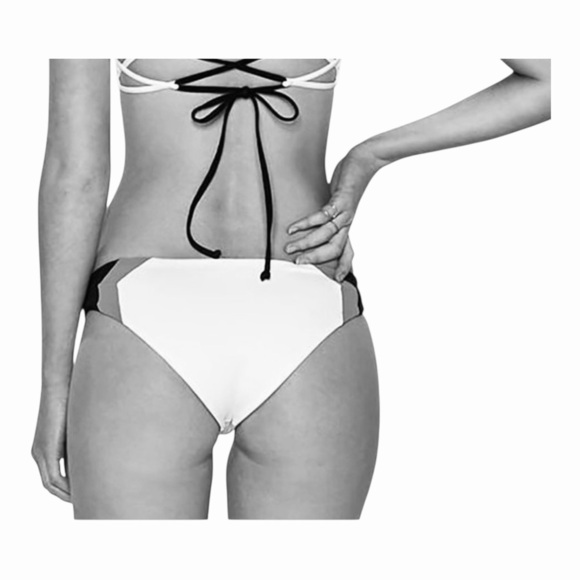 L*Space Barracuda Reversible Bikini Bottom NWOT - Picture 5 of 8